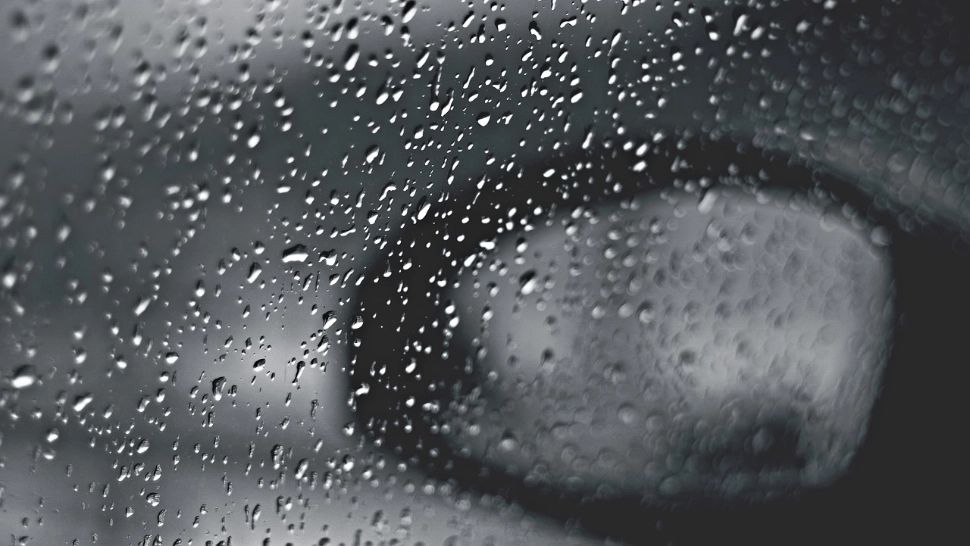 Un român, în impas după ce și-a achiziționat o mașină nouă de 20.000 de euro. Ghinionul l-a urmărit la orice pas