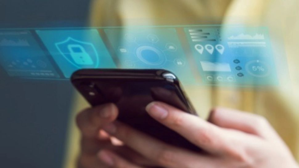 Cum ne pot fi ascultate telefoanele. Scandal pe serviciile capabile să urmărească locațiile a sute de milioane de utilizatori 