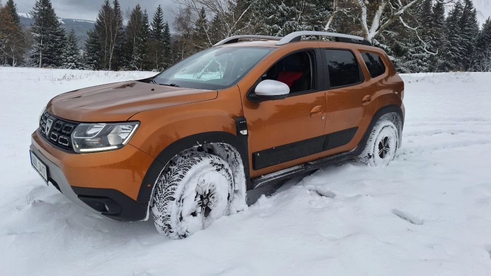 Dacia Duster, în finala pentru titlul de Mașina Anului 2025 în Europa. Cu ce modele concurează?