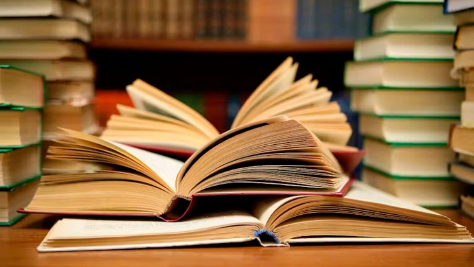 Acestea sunt cele mai citite 10 cărți din istorie. Pe ce loc se află Biblia 