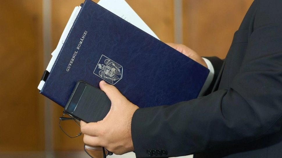 Întâlnire de gradul ZERO pentru noul guvern - se conturează noua majoritate: PSD, PNL și USR nu vor face alianță cu AUR - SURSE