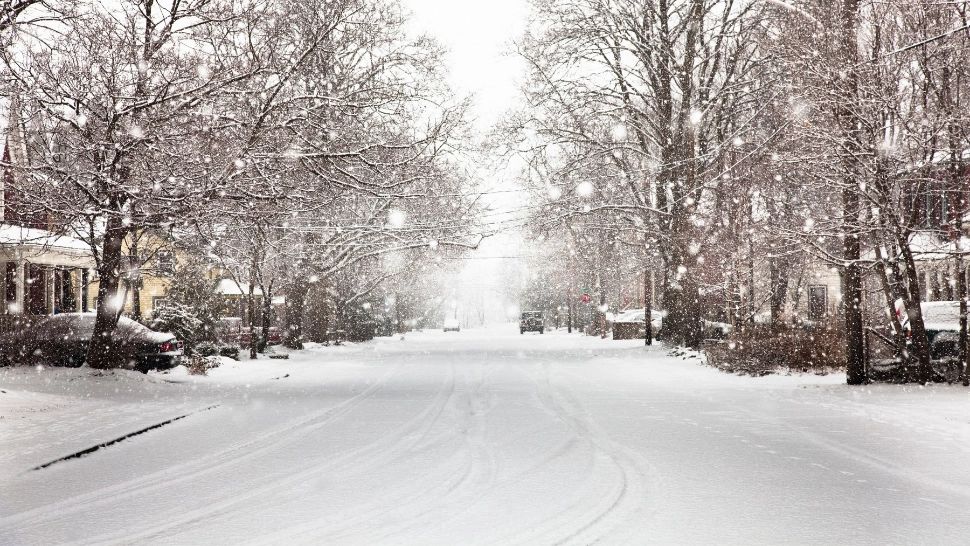 Cod galben de vânt puternic și ninsori, emis de ANM. Vremea schimbă semnificativ foaia și în Capitală