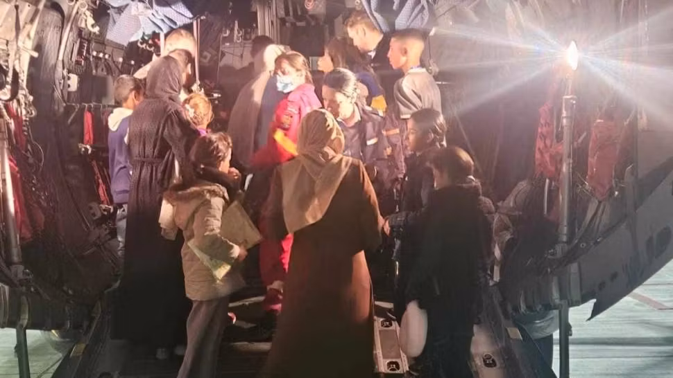 Șase copii din Gaza au fost transportați în România pentru tratament medical cu ajutorul OMS și MAE