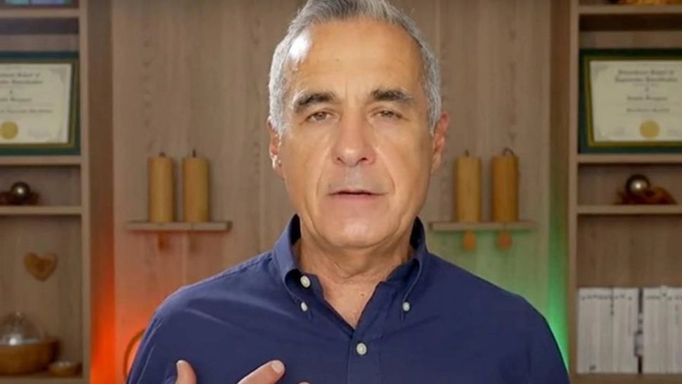 Călin Georgescu, un nou mesaj de forță: Politicienii au pus păcatele capitale pe masa poporului nostru 