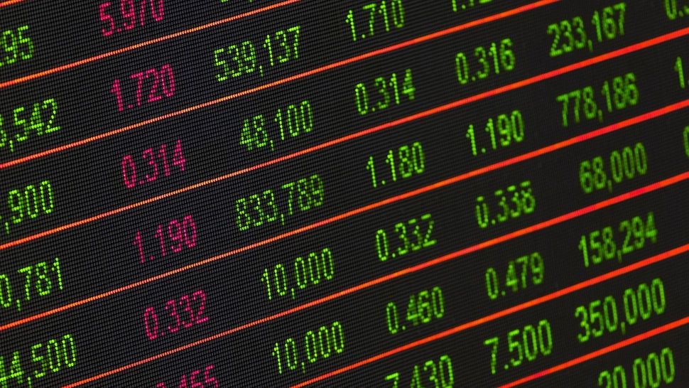 Ce se întâmplă pe piața valutară după victoria lui Nicușor Dan? Evoluție surprinzătoare