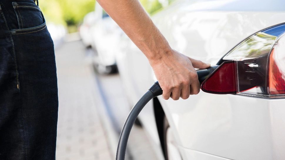 Nemții au inventat un nou combustibil care poate revoluționa industria transporturilor. Au făcut deja primul motor, care este acum în teste 