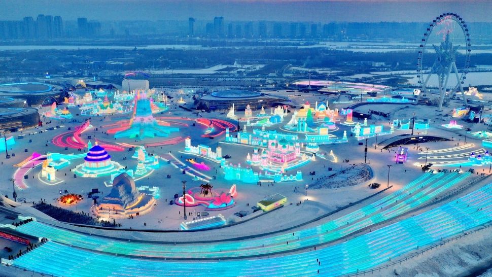 Orașul de Gheață din Harbin și-a deschis porțile. Imagini care par desprinse dintr-o altă lume 