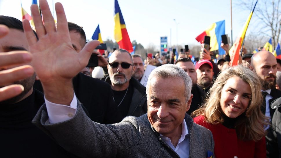 Semnăturile lui Călin Georgescu sunt pefect valabile. 40 de oameni se ocupă de verificare. A început ședință cruciala la BEC  - LIVE TEXT