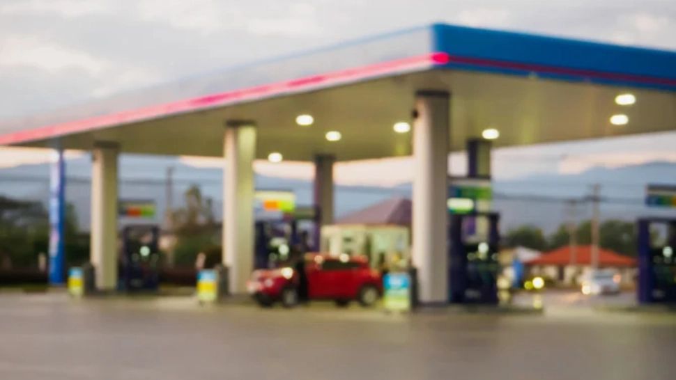 "Minune" la o benzinărie în Germania. Ore în șir, șoferii au alimentat cu un eurocent