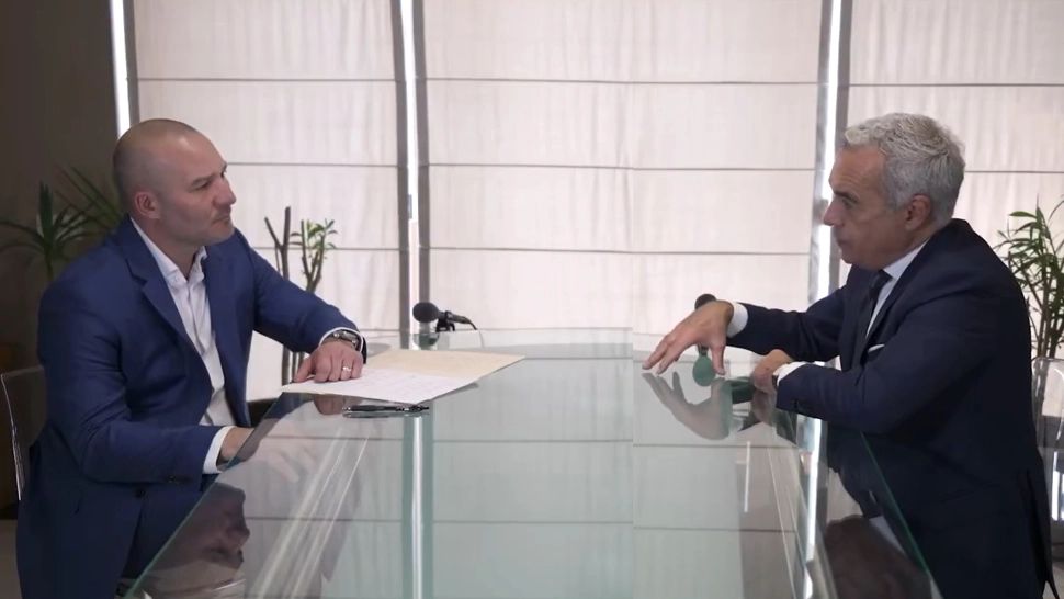 Președintele ales Călin Georgescu a demascat miza anulării alegerilor într-un interviu de colecție cu un fost agent CIA - VIDEO