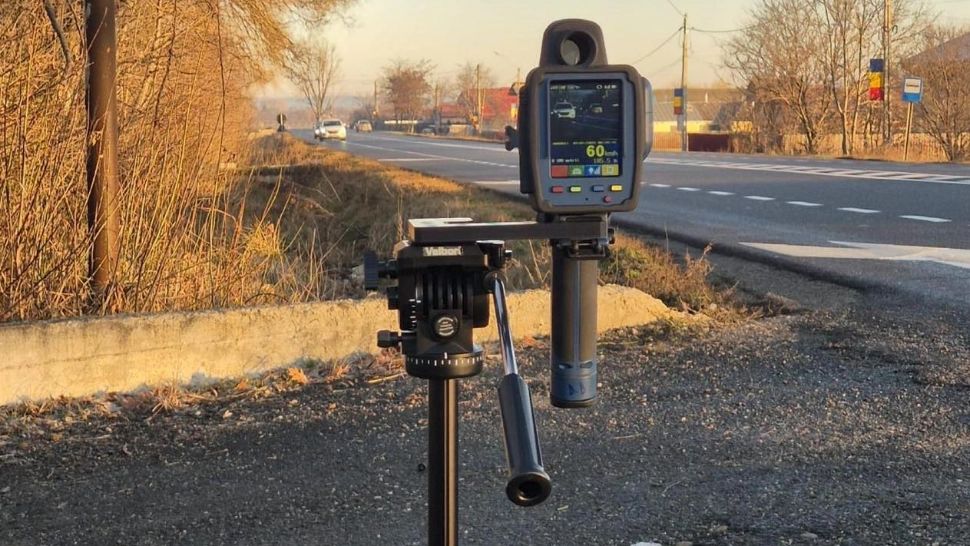 Primul permis suspendat prin sistemul de radar inteligent e-SIGUR. Un șofer a aflat acasă că a rămas pieton