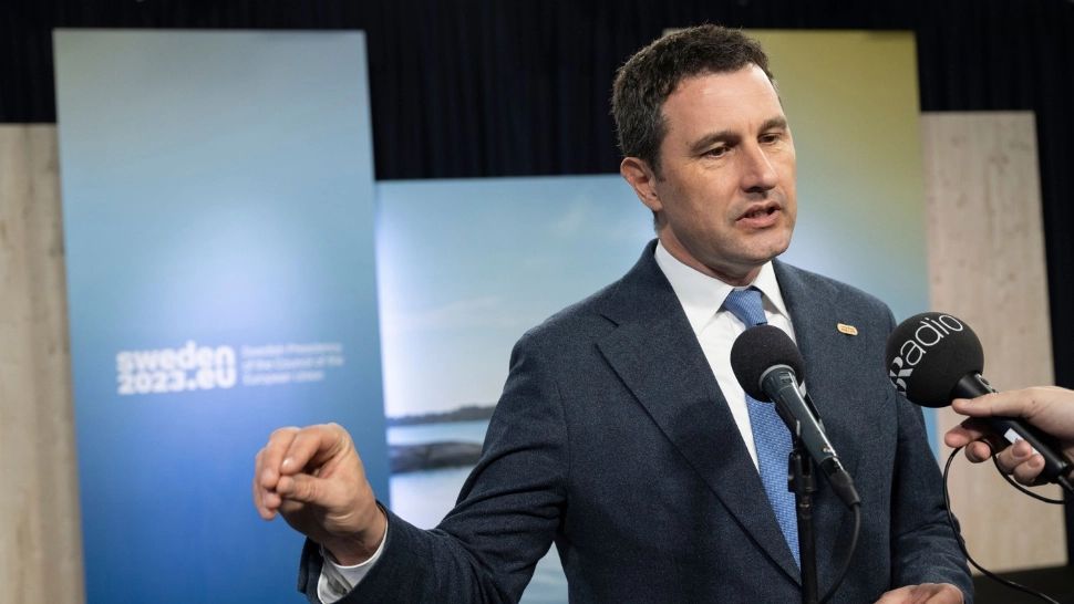 Tanczos Barna: România susţine creşterea capacităţii de apărare a UE. Continuăm construirea de autostrăzi şi spitale, pentru care am alocat fonduri record