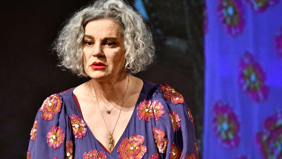 Situație halucinantă la Teatrul Evreiesc de Stat: actorii joacă păziți de jandarmi! Autoritățile, sesizate în urma unor amenințări pe TikTok