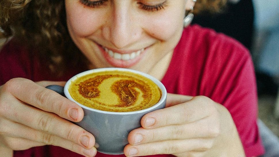 Cu ce poți să înlocuiești cafeaua. Băutura energizantă care poate fi consumată la orice oră 