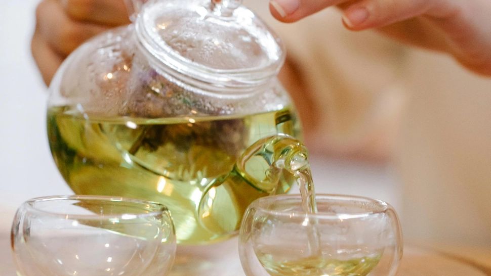 Cele mai eficiente ceaiuri pentru slăbit. Sunt sănătoase și nu au efecte adverse