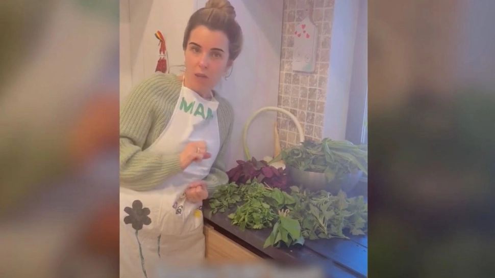 Cristela Georgescu: „Românii țin urzicile prea mult la fiert” VIDEO