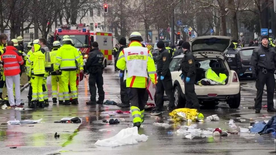 Incident în Munchen. O mașină a intrat în plin, în oameni. Cel puțin 27 de persoane au fost rănite, conform poliției
