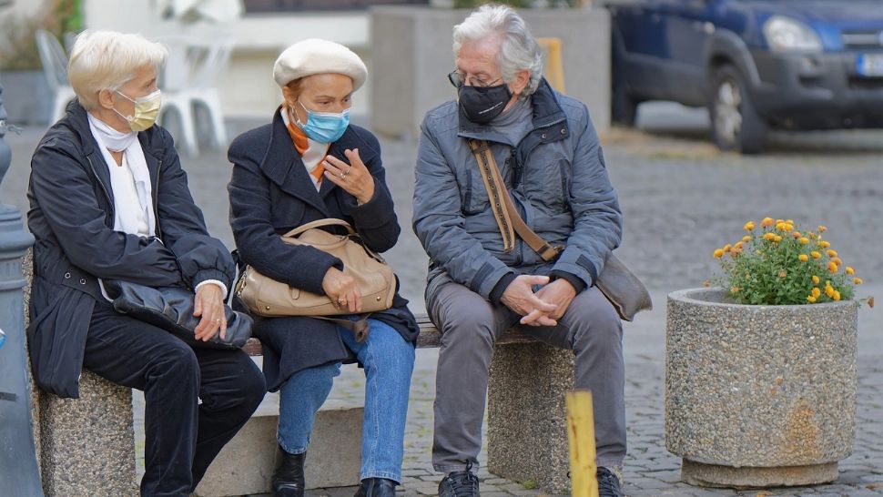 A 13-a pensie în 2025: cine sunt vârstnicii care vor primi 1.000 de lei în plus