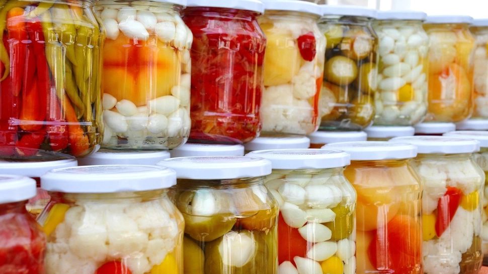 Se dau bani de la stat pentru o categorie de angajați. În ce domeniu se oferă „PRIMA DE MURĂTURI”