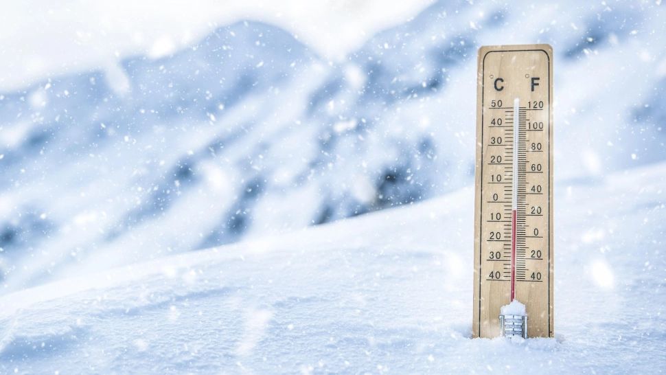 Prognoza meteo 1 februarie. Temperaturi în scădere și precipitații mixte: vremea ia aspect de IARNĂ la munte