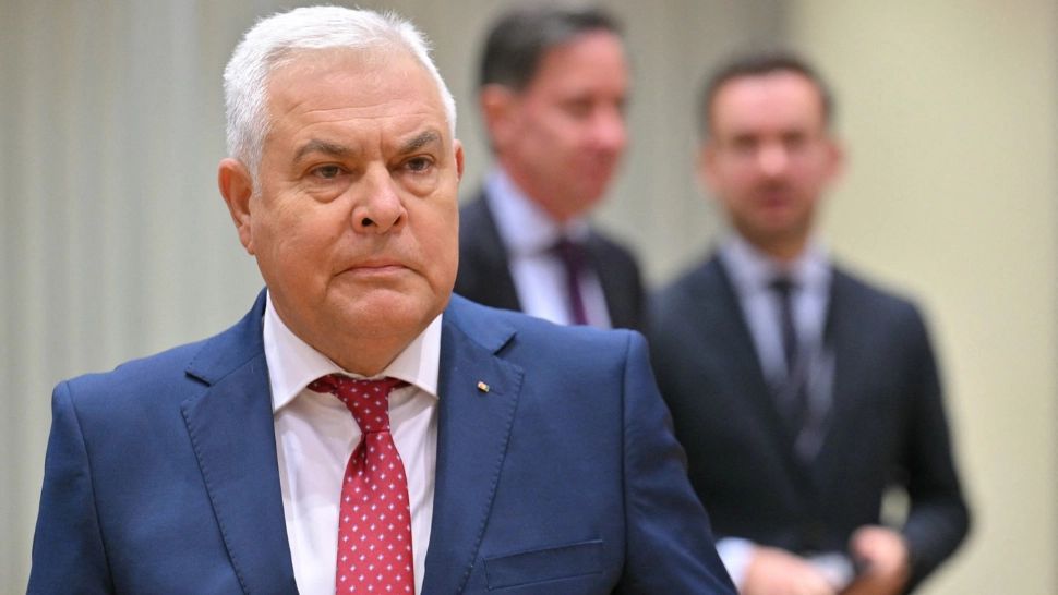  Ministrul Apărării Naționale, întâlnire cu șeful celui mai mare producător de armament din lume. Înzestrarea militară, subiectul fierbinte pe agenda discuțiilor