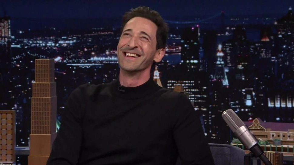 Nas de Oscar. Adrien Brody a povestit cum un make-up artist a vrut să-i desprindă nasul proeminent, crezând că este fals - VIDEO