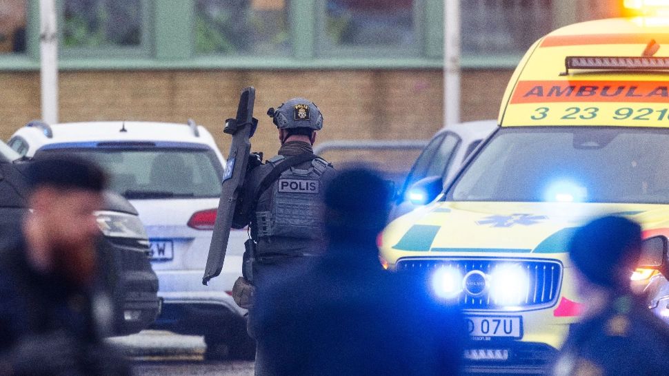 MISTER total în jurul atacatorului care a UCIS cu sânge rece 10 persoane într-o școală din Suedia. De ce ține poliția la SECRET identitatea acestuia: ce scrise presa