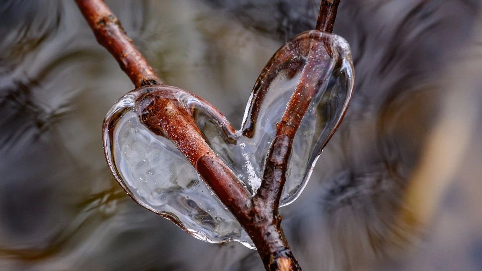 Prognoza meteo 14 februarie. Vremea schimbă foaia de Valentine's Day. Ce temperaturi se vor înregistra asăzi