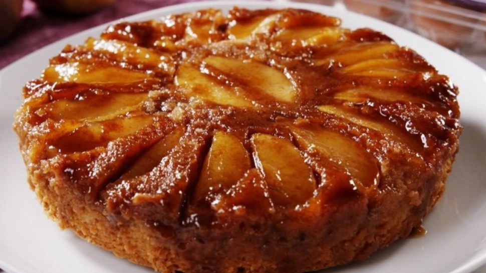 Tort cu mere de post. Prăjitura bunicii cu gust de copilărie pe care nu o poți refuza 
