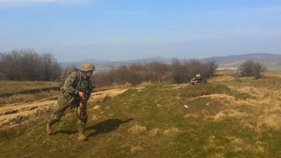 Explozie în poligonul de la Bistrița-Năsăud: doi militari răniți în timpul unui exercițiu