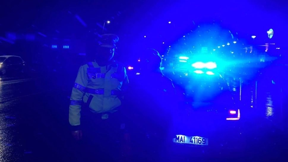 Percheziții de ultim moment într-un caz de furt de seif, bijuterii și bani. Pierderile depășesc 200.000 de lei şi 40.000 de euro