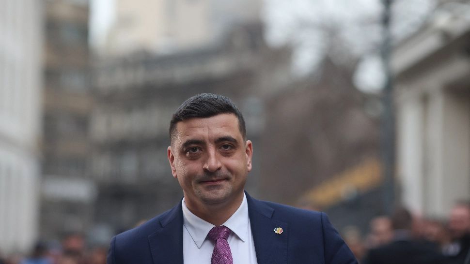 George Simion consideră că numirea lui Emil Boc la CCR este o "manevră politică periculoasă pentru România!"