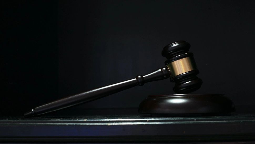 Dosar de corupție: primarul Instanbulului și alți 100 de oameni au fost reținuți