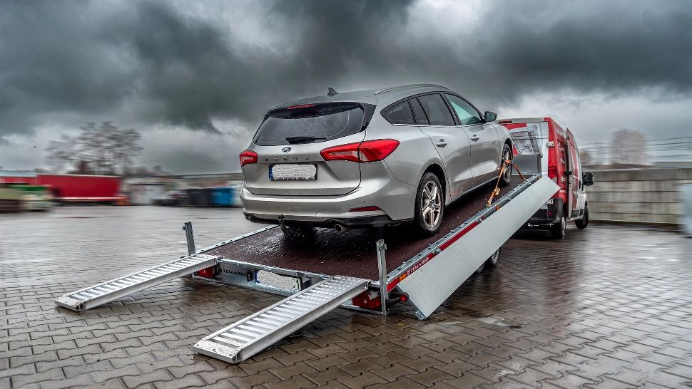 Noua schemă pentru a transporta droguri în România. Figura "platforma auto"