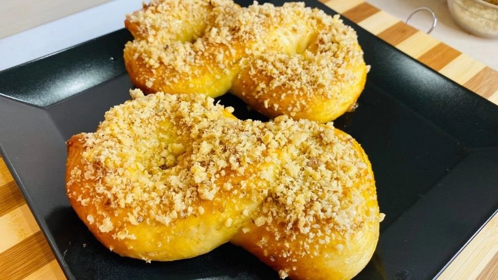 Mucenici moldovenești însiropați și cu nucă din belșug. Rețeta celui mai bun desert de sezon