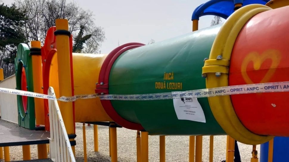 Locurile de joacă din Parcul Herăstrău din București, închise de ANPC