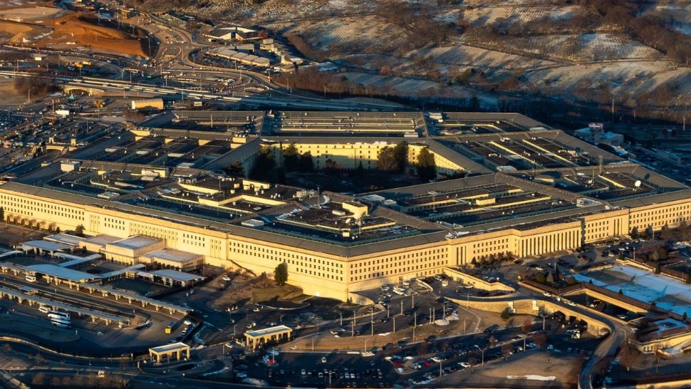 Presa de dincolo de ocean a luat foc: Pentagonul ordonă o pauză în toate operațiunile cibernetice împotriva Rusiei