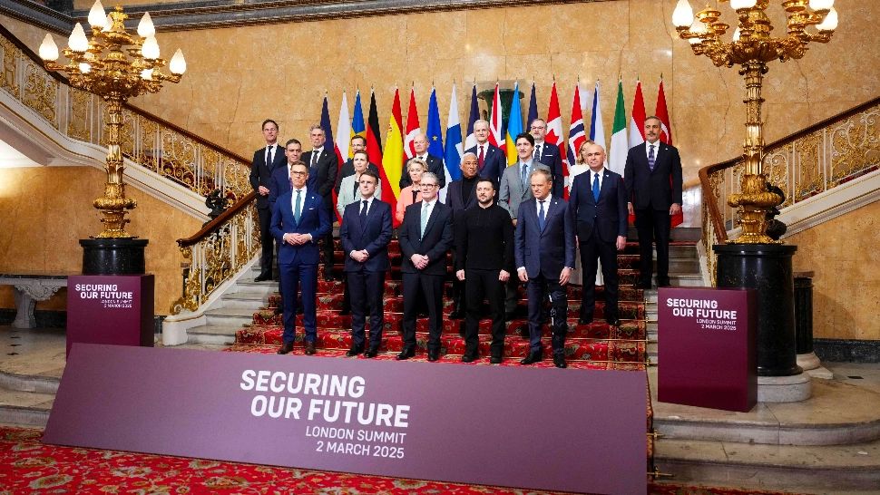 Summitul de la Londra al liderilor europeni s-a încheiat. Ursula von der Leyen: "Trebuie să reînarmăm Europa urgent". Ce MESAJ a transmis șeful NATO