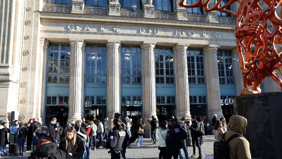 Circulația feroviară, OPRITĂ la Gara de Nord din Paris, după descoperirea unei BOMBE neexplodate, din Al Doilea Război Mondial