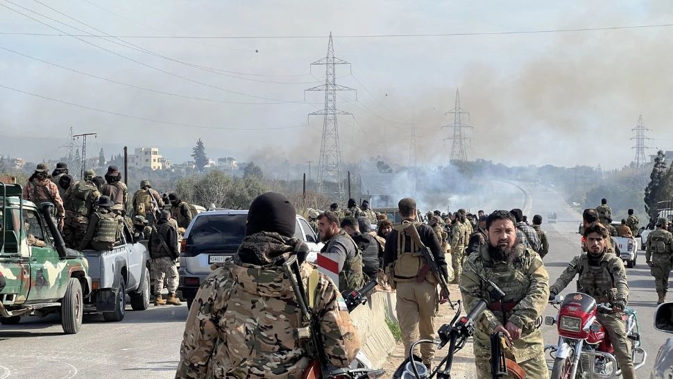 Masacru în Siria. Peste 1000 de oameni uciși în urma unor atacuri deliberate asupra unei comunității 