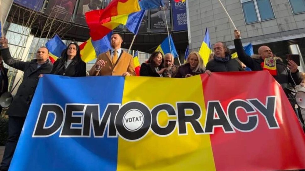 Noi proteste față de anularea alegerilor. Diaspora se mobilizează și merge în fața Parlamentului European 