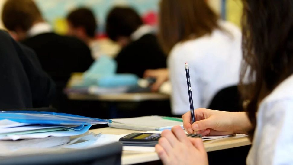 Sindicaliștii din educație critică măsurile care vizează învățământul preuniversitar: ”Vor conduce la haos”