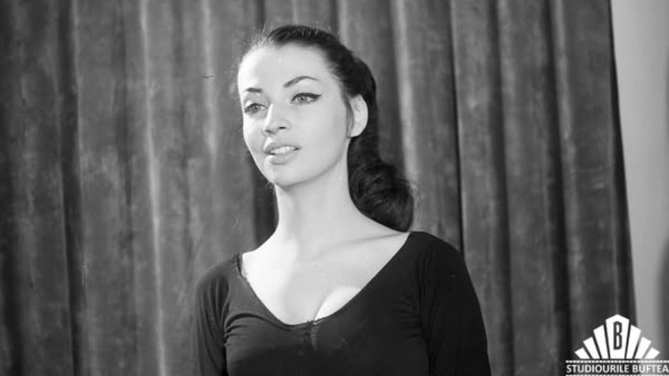 Veste TERIBILĂ pentru cinematografia românească. A murit  Julieta Szonyi, cunoscută ca "Adnana" din "Toate pânzele sus"