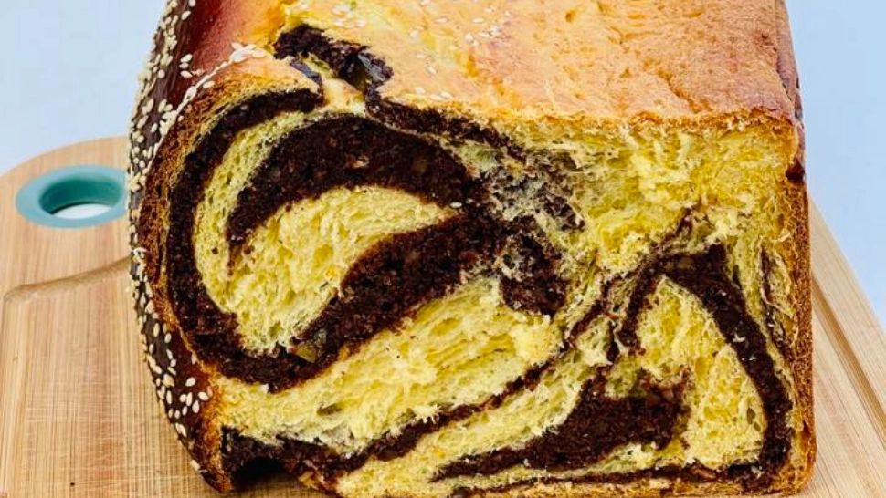 Cea mai SIMPLĂ rețetă de cozonac! Deliciul perfect pentru masa de Paște: iese mai pufos decât la patiserie