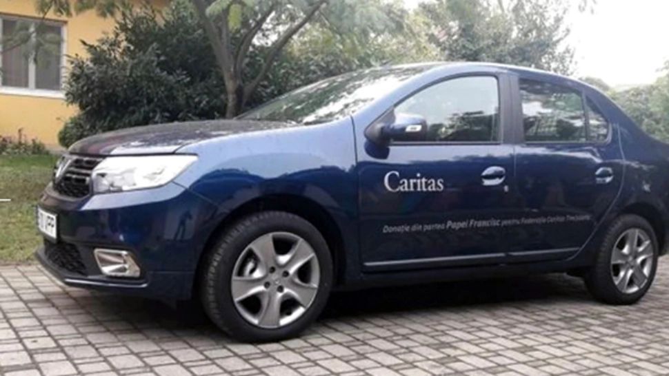 Unde a ajuns Loganul folosit de Papa Francisc în timpul vizitei din România? - FOTO