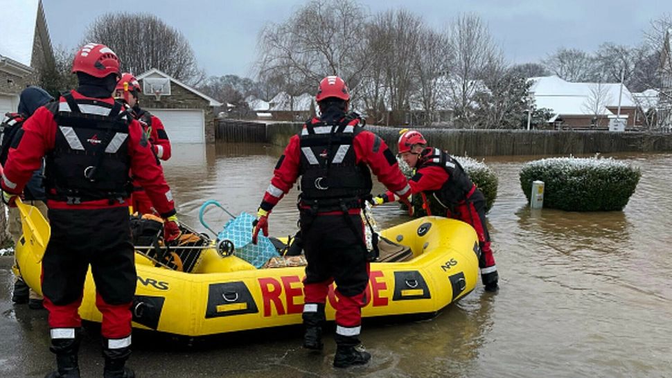 Sfârșit CUMPLIT pentru un copil de 9 ani: Gabriel a murit în drum spre școală, prins de viitură