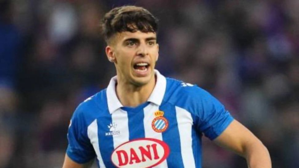 Scandal în fotbal! Un celebru mijlocaș este acuzat de AGRESIUNE SEXUALĂ