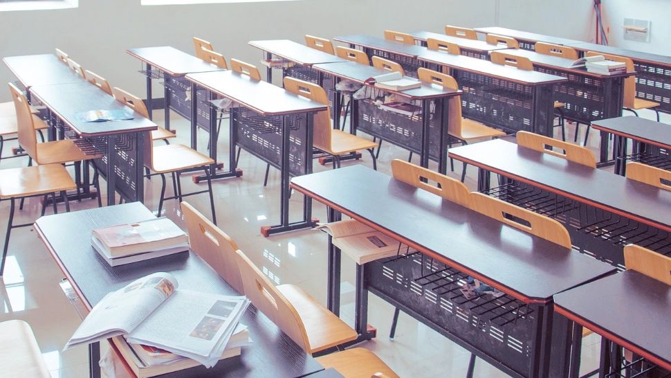 Ministerul Educației respinge criticile sindicatelor: Numărul profesorilor este suficient pentru corectarea lucrărilor la simulare