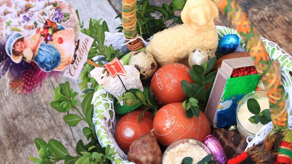 „Paște” sau „Paști”? Care este forma corectă și care este termenul folosit de Biserica Ortodoxă