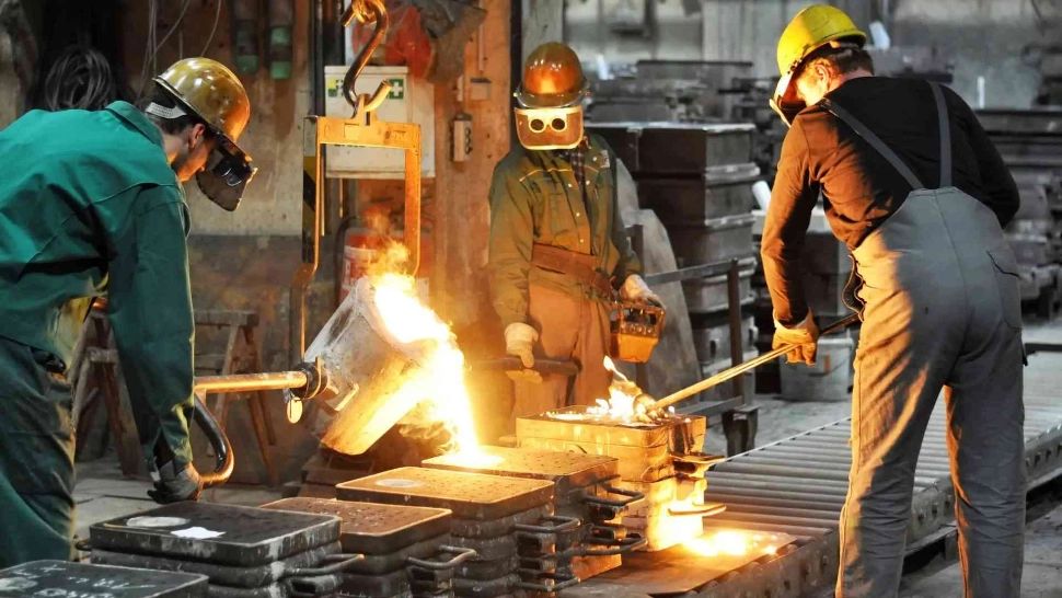 Trump vrea să readucă în SUA „joburile masculine”, dar bărbații americani fug de ele ca de un vis urât